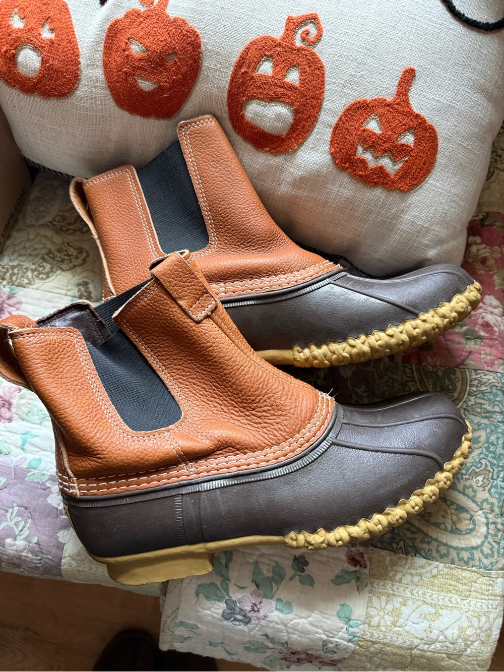 LL Bean Chelsea Bean Boot